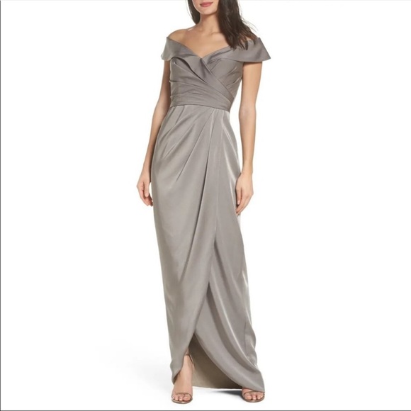La Femme Surplice Off Shoulder Column Gown 25206 Size 12 Pewter - Picture 1 of 14